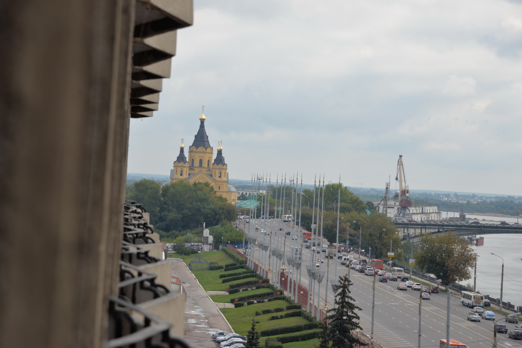 Маринс Парк Отель Нижний Новгород вид из окна номера Бизнес